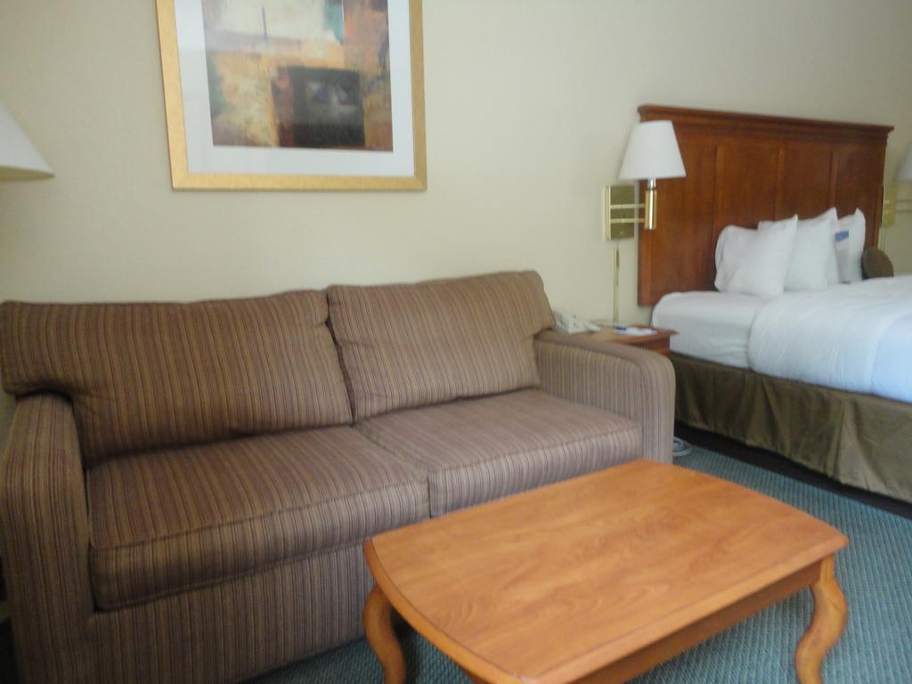 Comfort - Haywood Mall Greenville